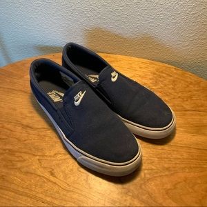 Nike Slip On